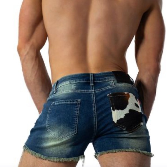 Glimms New York FRAYED COW PRINT JEAN SHORTS Size 32 Mens - Picture 3 of 8